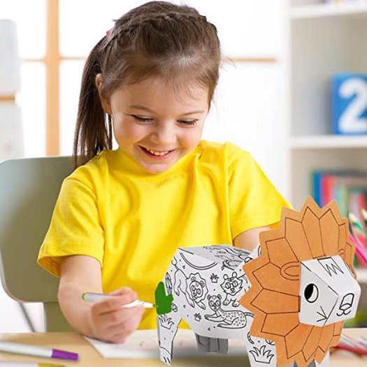 Ano ang kahalagahan ng paghikayat sa mga bata na maglaro sa mga laruang pang -edukasyon sa DIY?